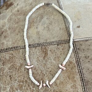 Vintage native shell heishi bird 16” Cream and Pink Beaded Necklace old boho